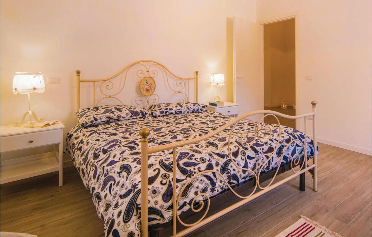 Amazing Apartment In Valnogaredo Pd With 3 Bedrooms, Wifi And Outdoor Swimming Pool Boccon Bagian luar foto