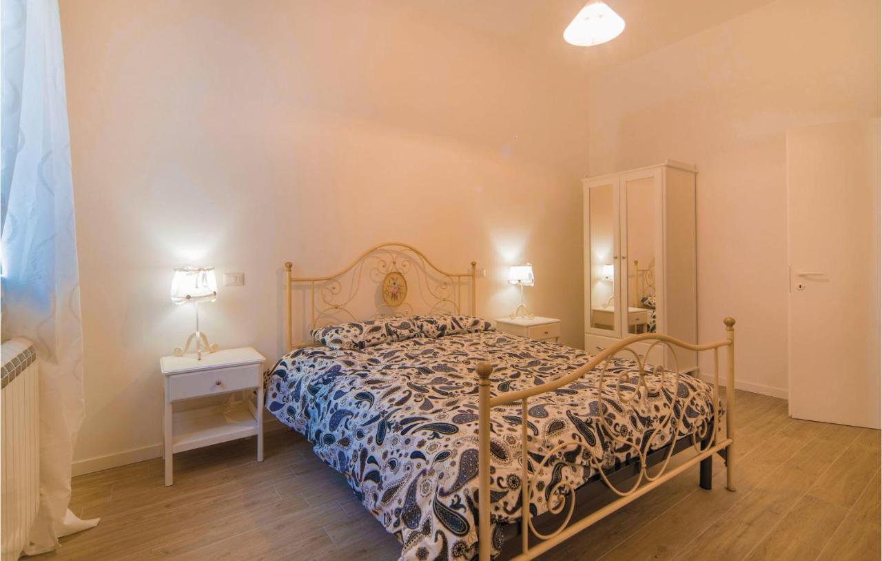 Amazing Apartment In Valnogaredo Pd With 3 Bedrooms, Wifi And Outdoor Swimming Pool Boccon Bagian luar foto