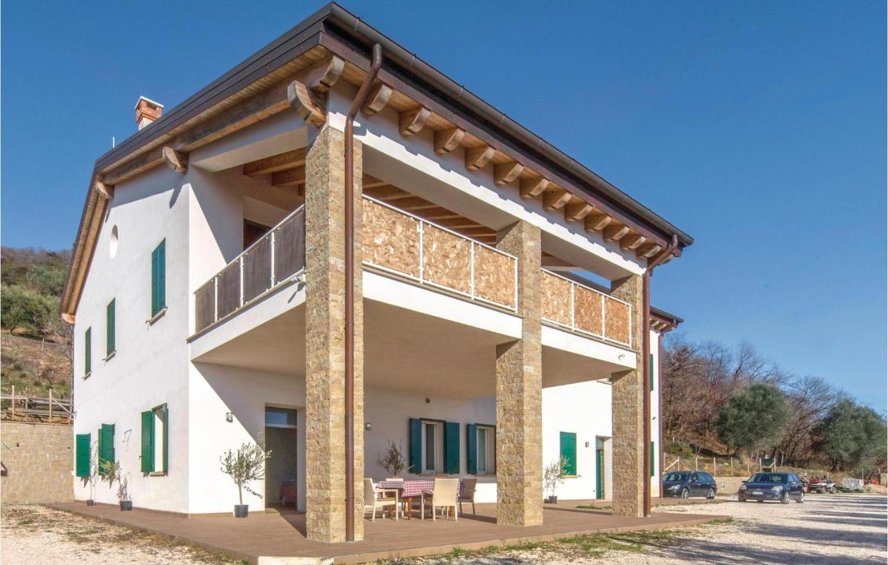 Amazing Apartment In Valnogaredo Pd With 3 Bedrooms, Wifi And Outdoor Swimming Pool Boccon Bagian luar foto